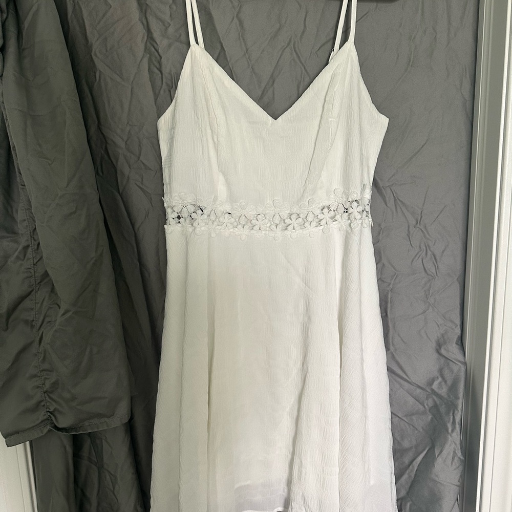 Elegant White Spaghetti Strap Dress
